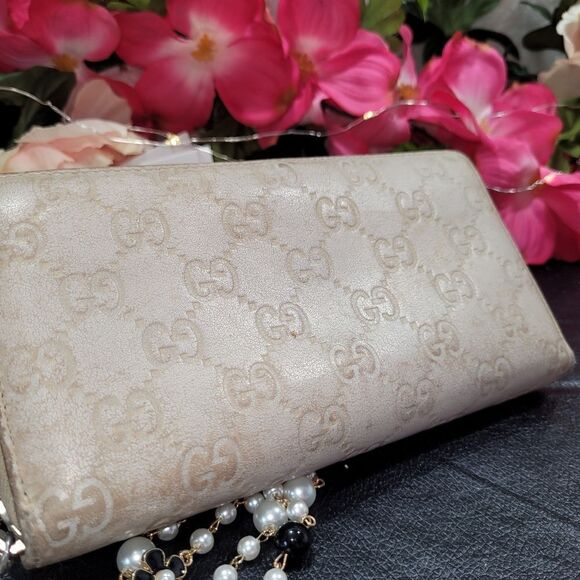 Gucci Beige Guccissima Leather Long Wallet Authentic - Picture 11 of 16